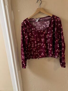 Arizona Jean Company Burgundy Floral Peasant Top
